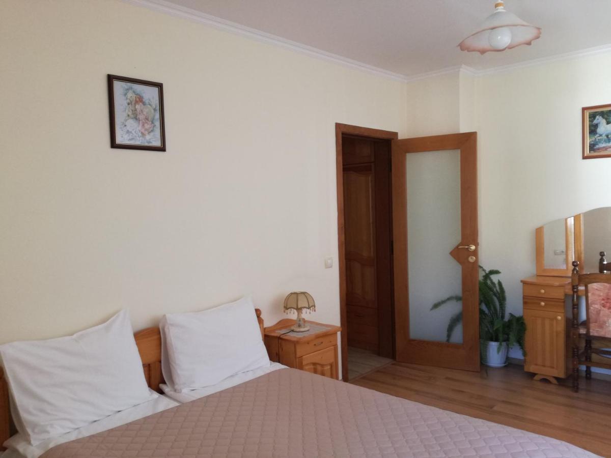 Guest House Benita 代温 外观 照片