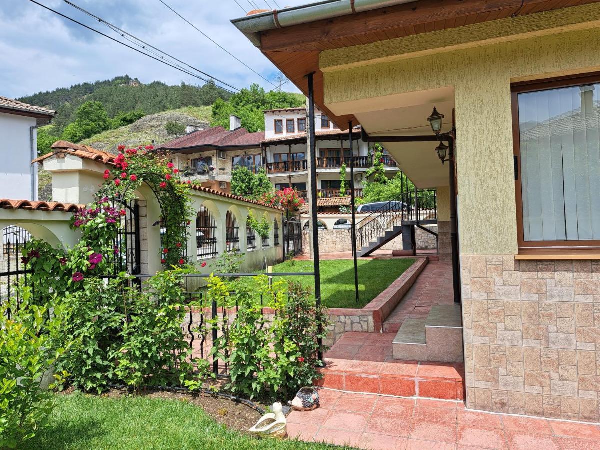 Guest House Benita 代温 外观 照片