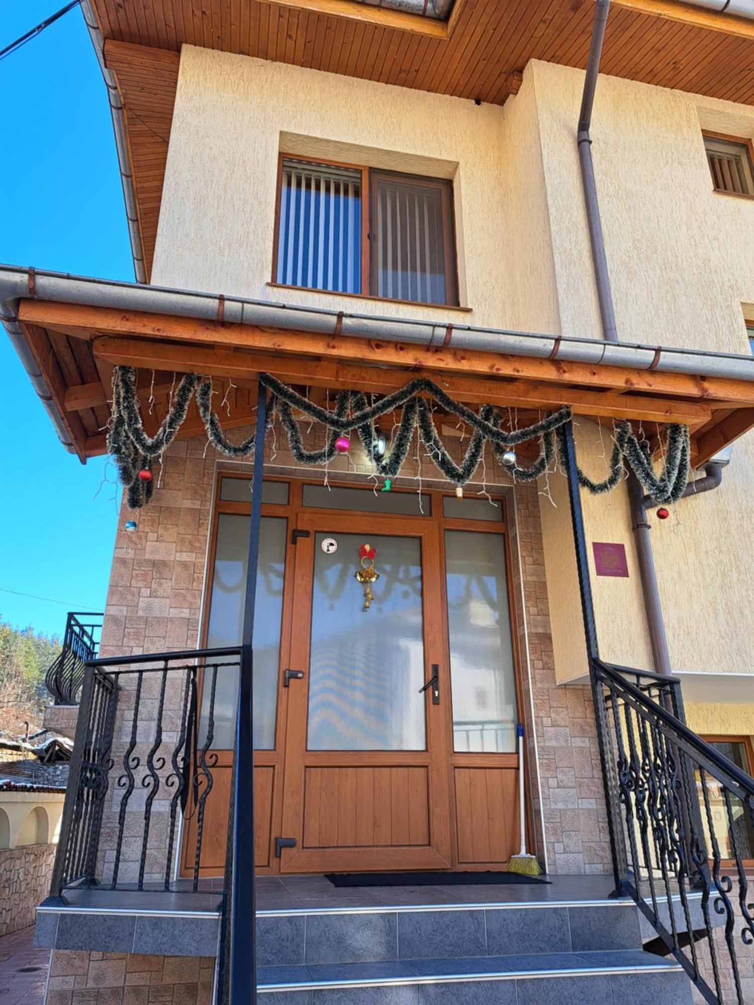 Guest House Benita 代温 外观 照片